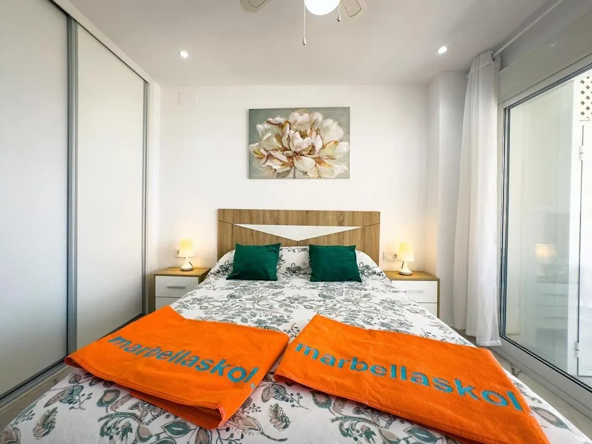 Neptuno 508 2 Bedrooms Sea Views Marbella