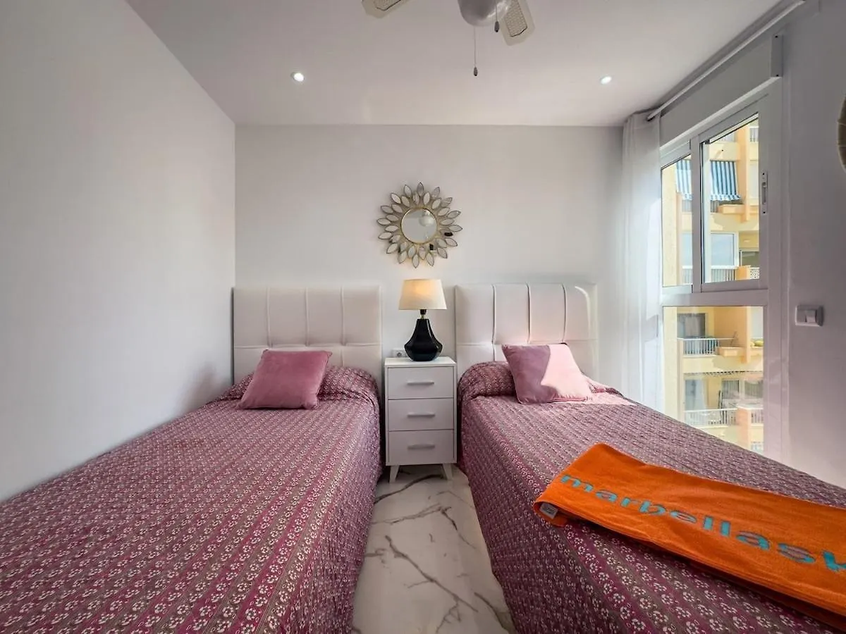 Neptuno 508 2 Bedrooms Sea Views Marbella 0*,  Spanyolország
